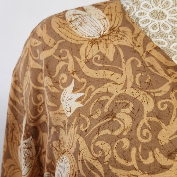 Real Clothes Sax 5th Ave Women's Size Large Mustard Floral Silk Button Up Top - Picture 5 of 15